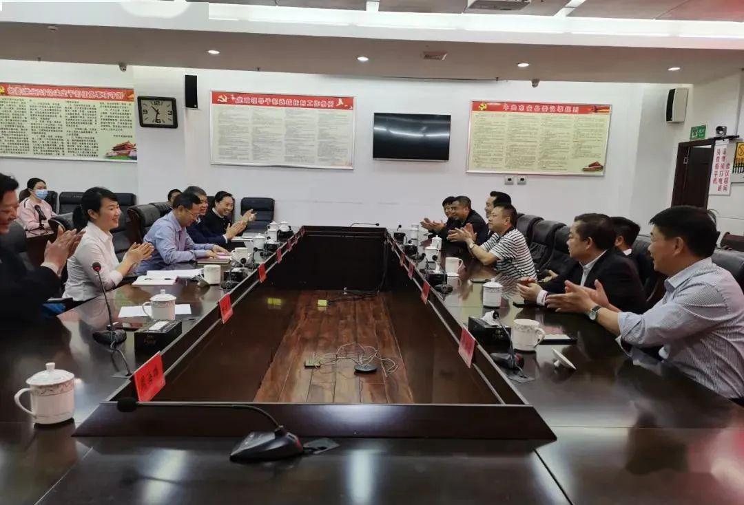 组织召开商务考察座谈会:祁阳县委副书记,县长陈小平讲话祁阳县委常委