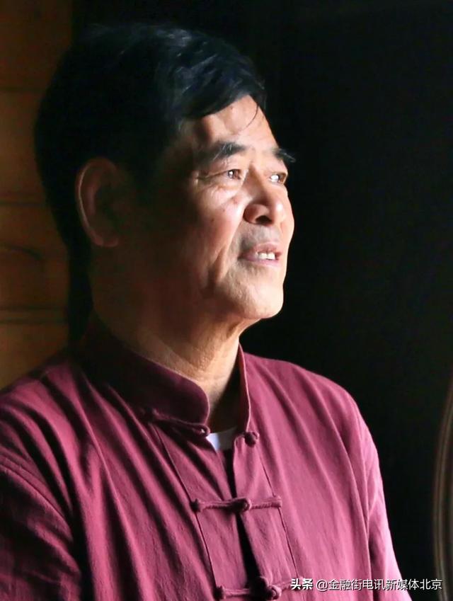 王国川 简介王国川 男,1947年8月 网名:华川幽客,山东省烟台市,历任