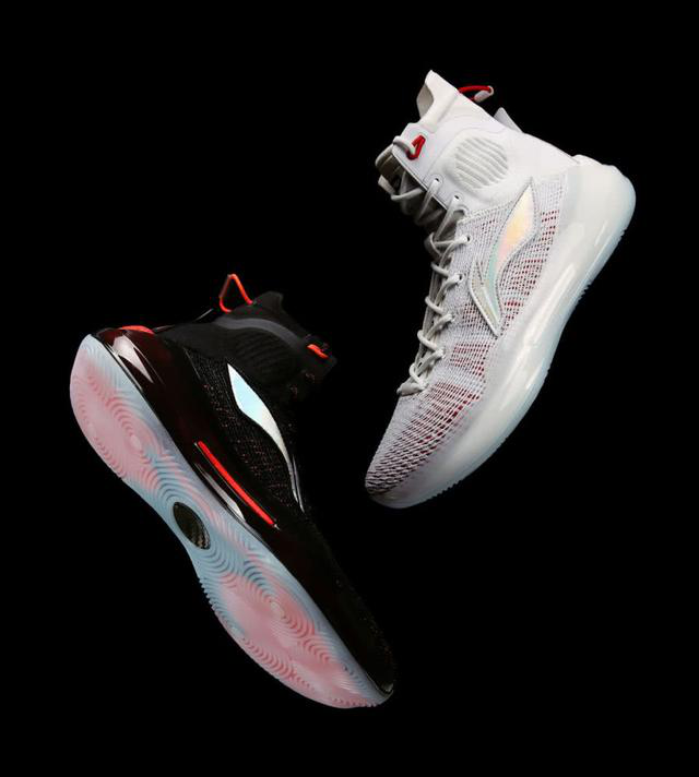 真正的国货之光迈向全世界球鞋市场的一大步李宁驭帅1342