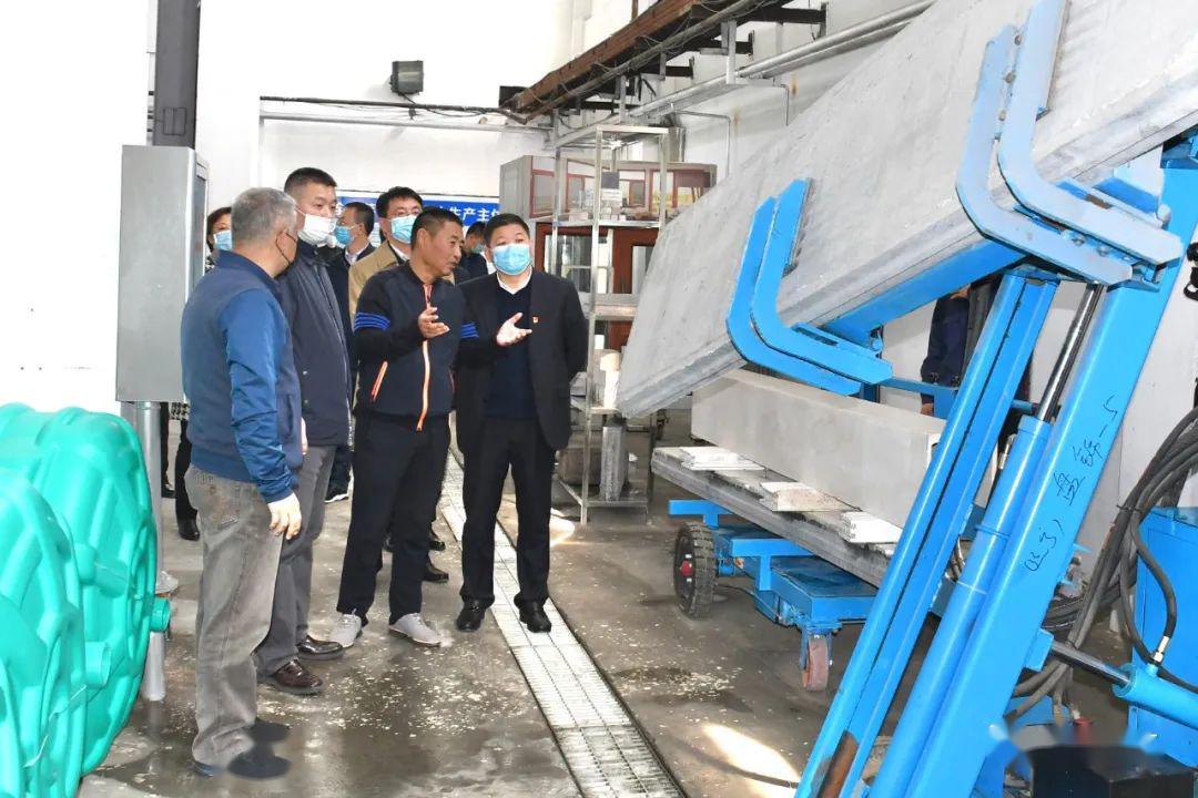 市领导赴盘锦考察洽谈项目