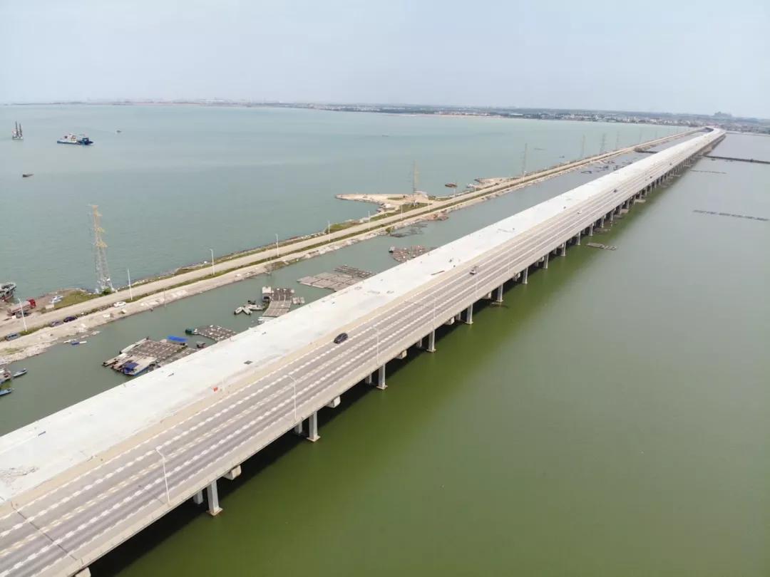 东海岛特大桥全部完工!