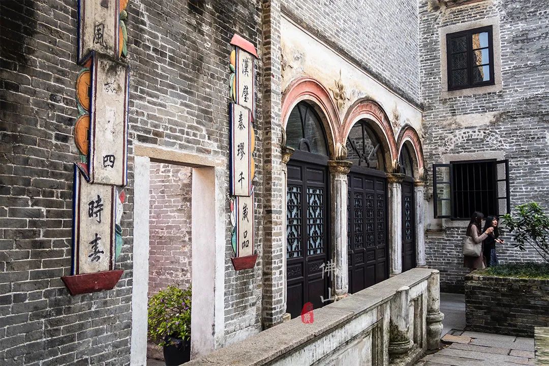 许多在规划,建筑,历史,人文等方面可供如今人们学习,研究的老街区