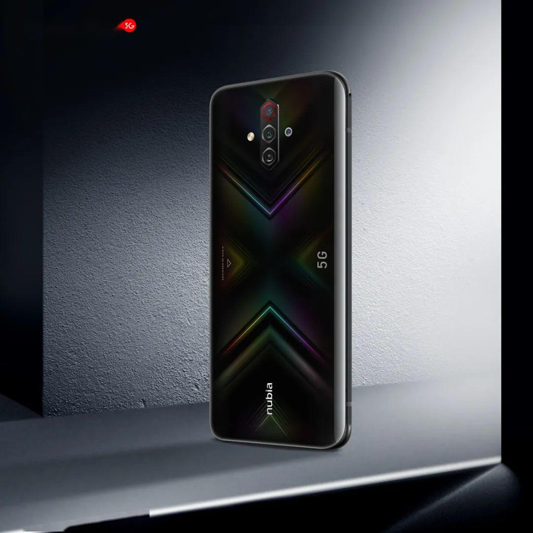 玩个痛快努比亚play5g手机今日10点全平台首销