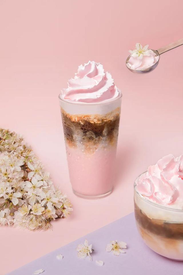 瑞幸如何打造一款爆品一杯珞珈樱花拿铁给出答案