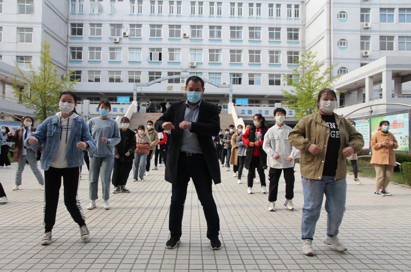 山东省高密市康成中学图片