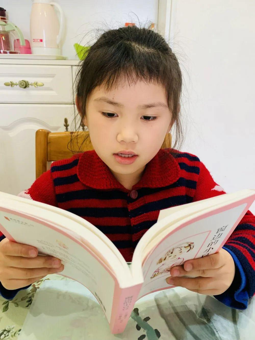 春光无限好,读书正当时——龙泉一小世界读书日掠影_年级