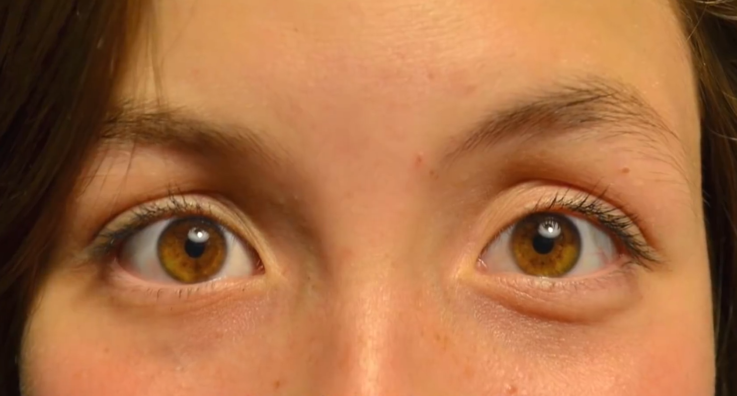 棕色和琥珀色瞳孔图片图片