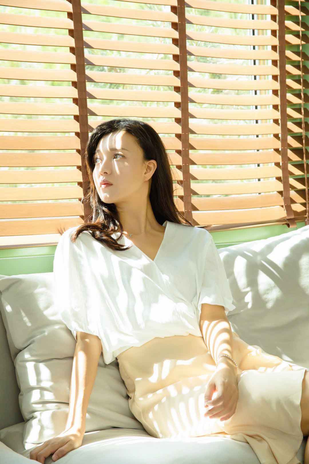 演员傅晶肉丝袜照片_女演员傅晶的个人资料