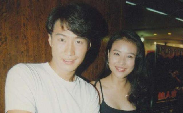 黎明4段情史抛弃周海媚和舒淇和经纪人恋爱有孩子仍未领证