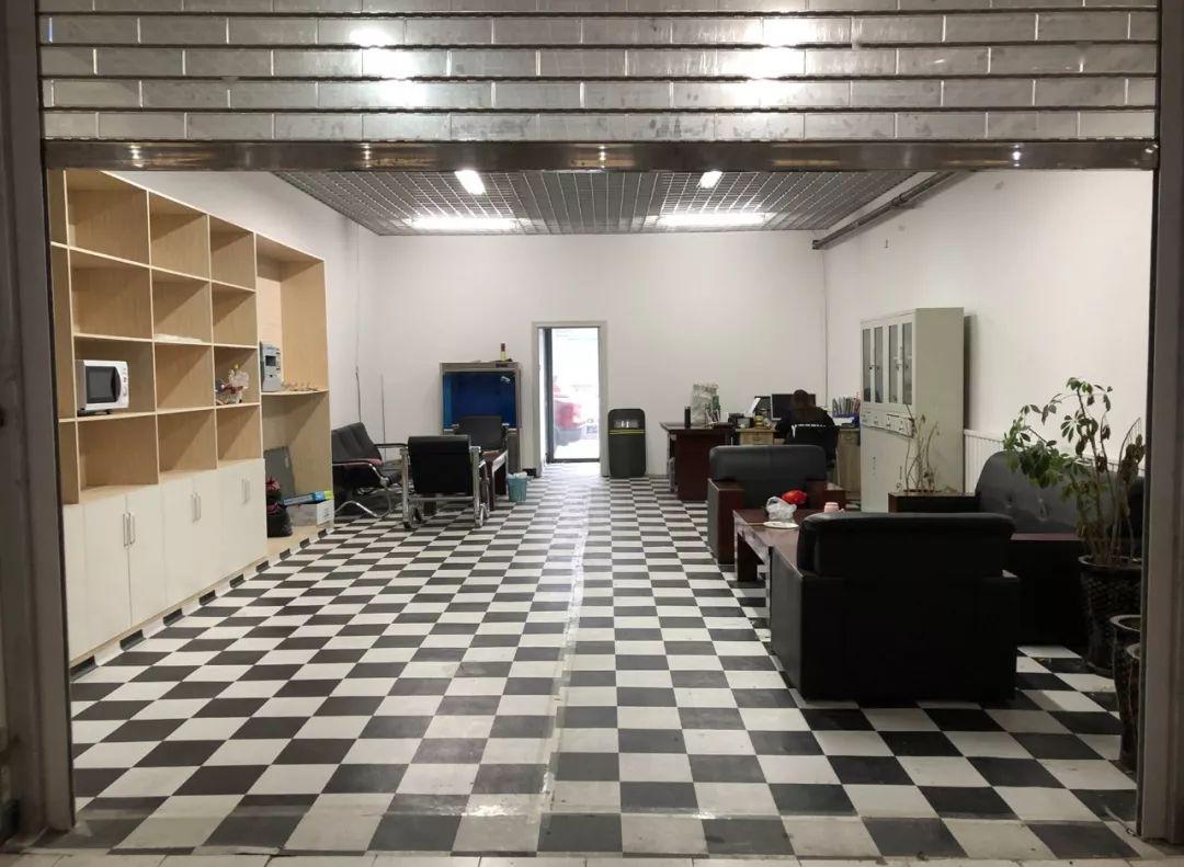 最精致的二手车服务尽在东润精品车展厅