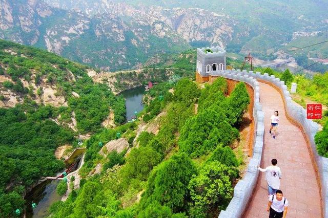 清凉谷风景区是兵家必争之地故有京师锁匙之称