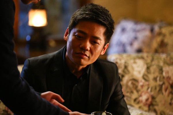 父亲的身份原配夫人对付小三最优雅最智慧的方式