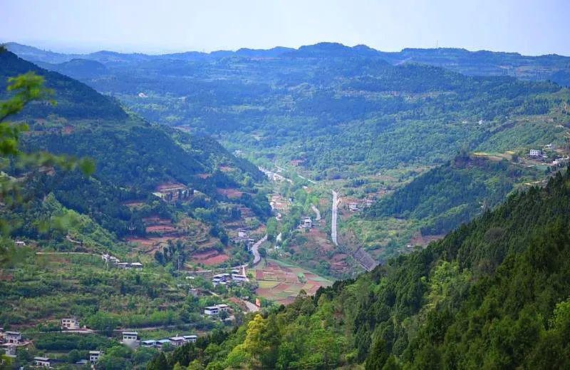 茅店子轶事福洪镇有一处藏着的龙谷秘境