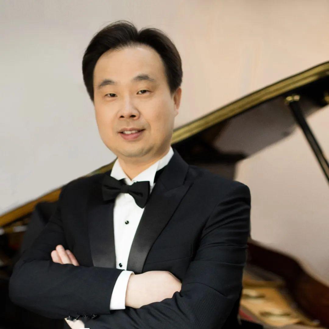 陈建彬(浙江音乐学院音乐教育系副教授,硕士研究生导师)钢琴:姚远