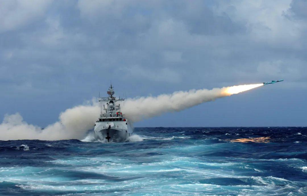 你好,中国人民海军!