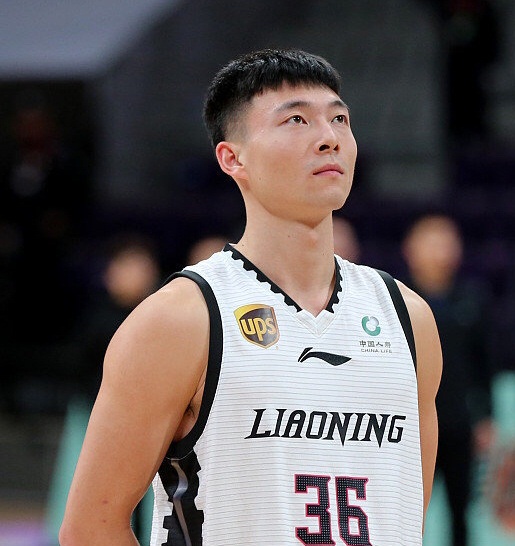 组成,辽篮队内多位小将也将迎来机会,包括鄢手骐,马壮,刘雁宇,孙锴祺