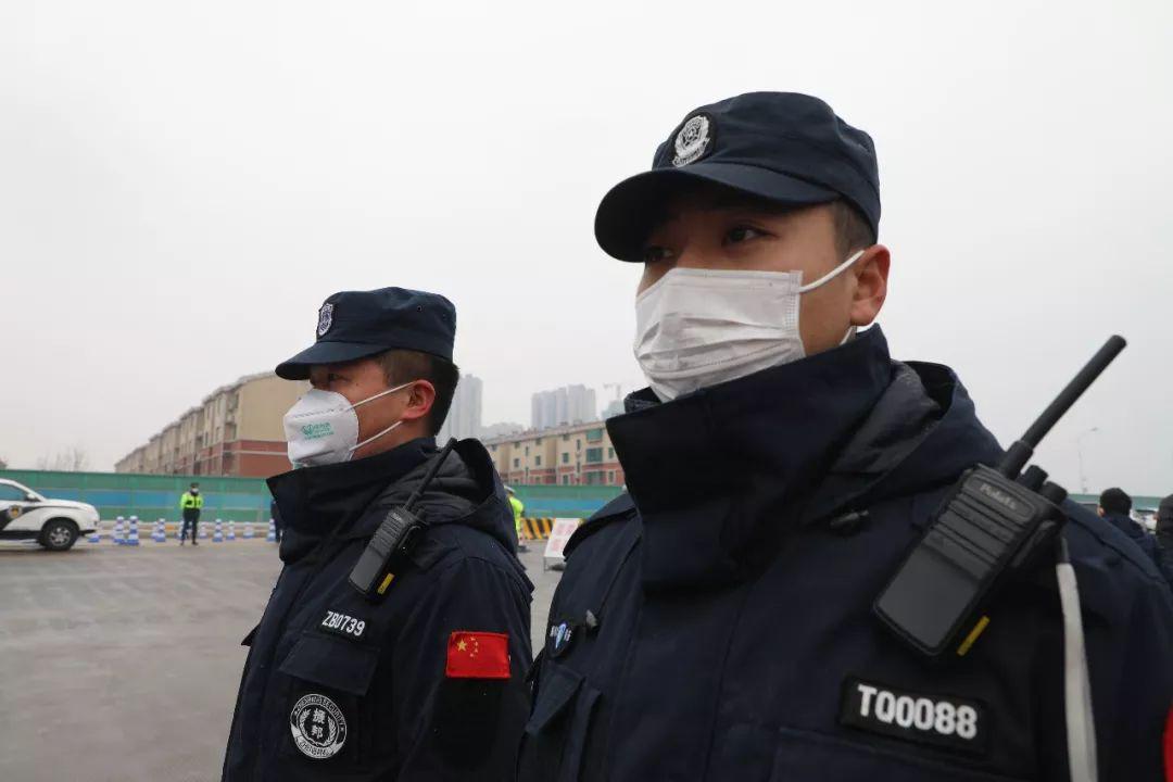 特保大队一支由退伍军人组成的铁拳队伍