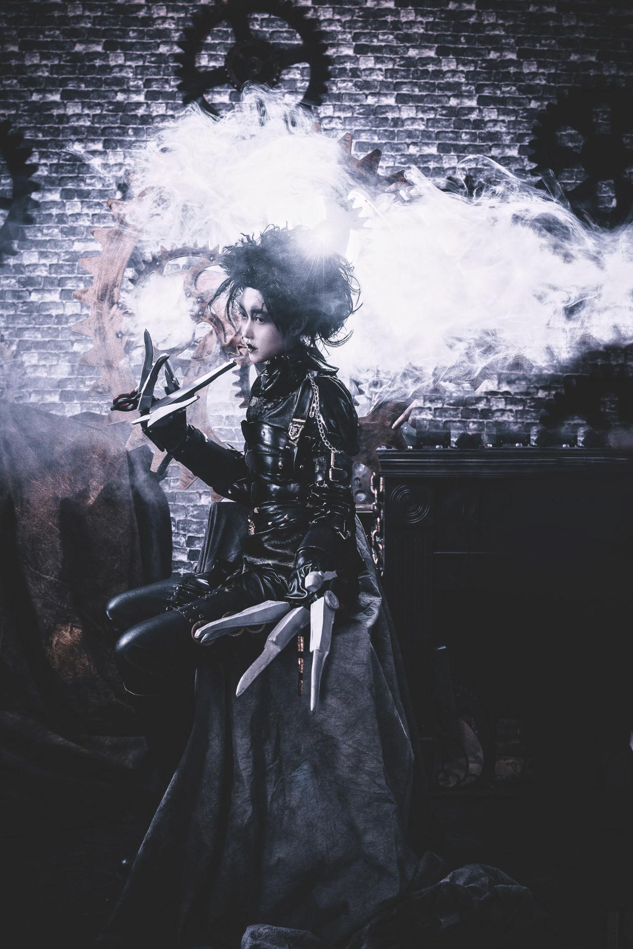 电影 剪刀手爱德华cosplay
