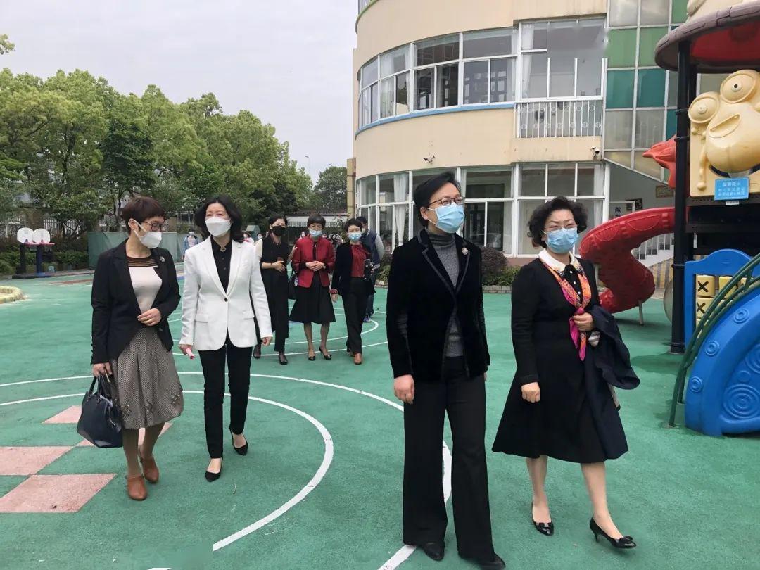 爱心企业向宁波市宝韵幼教集团捐赠防疫物资_幼儿园