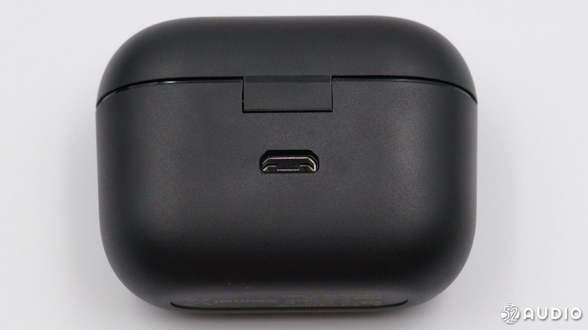 拆解报告:漫步者xemal声迈 x3 tws真无线耳机_充电