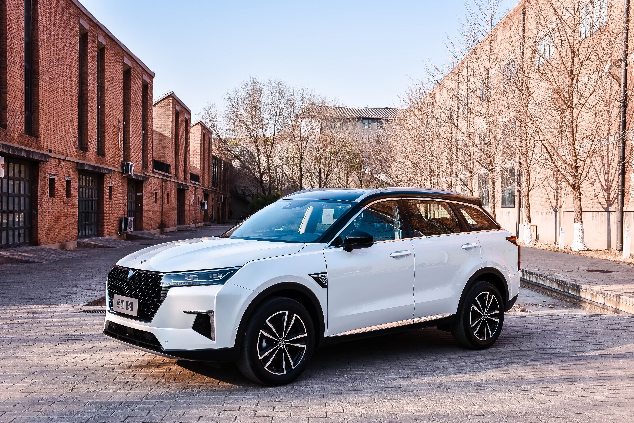 96万元,"a 级suv头等舱"启辰星 星动上市