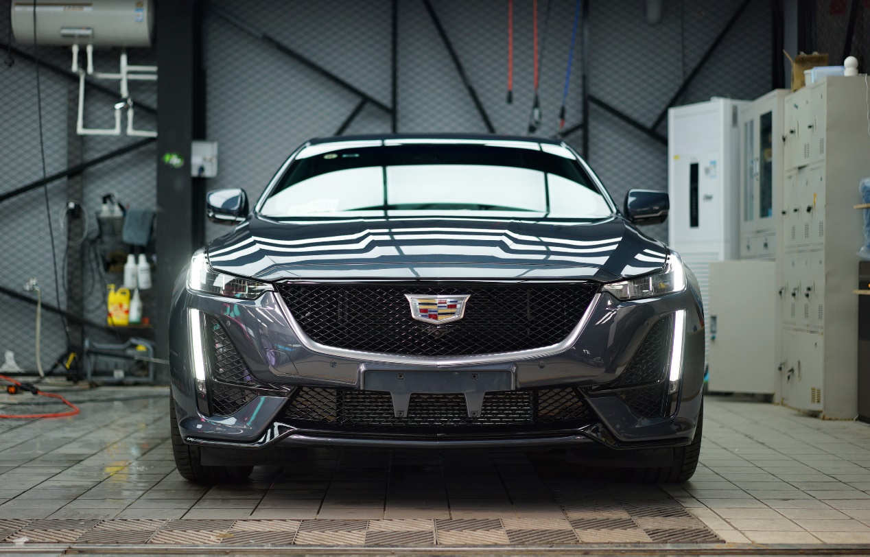 凯迪拉克ct5贴了车衣这个周末我打算这样过