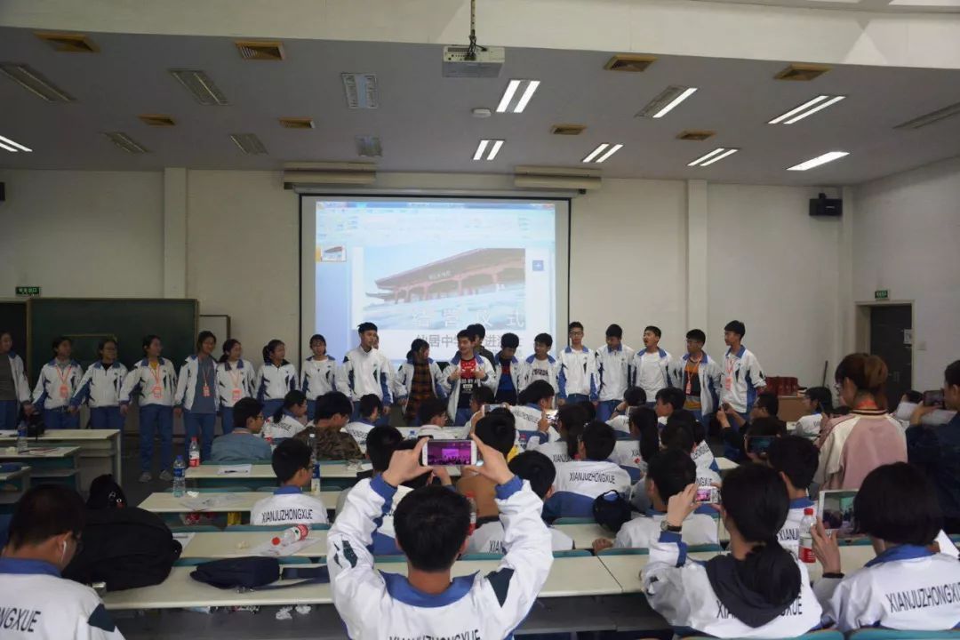 仙居中学提前批次优秀高一新生浙大研学