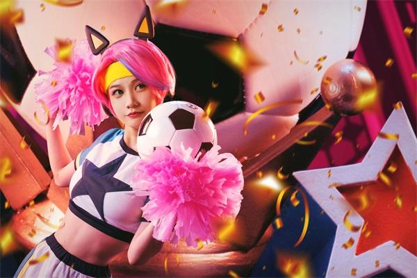 王者少女之蔡文姬舞动绿茵_姐姐