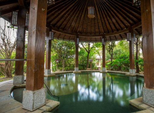和县香泉温泉度假村观音山禅寺霸王祠采石矶风景区2日游