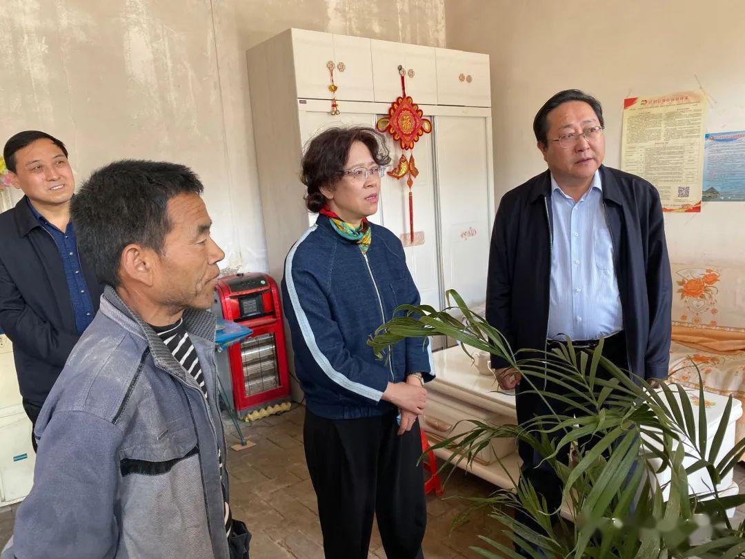 马琨督查泾川县脱贫攻坚工作