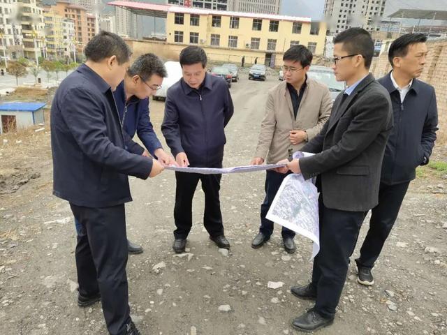 李逢春调研东江新区项目建设_陇南