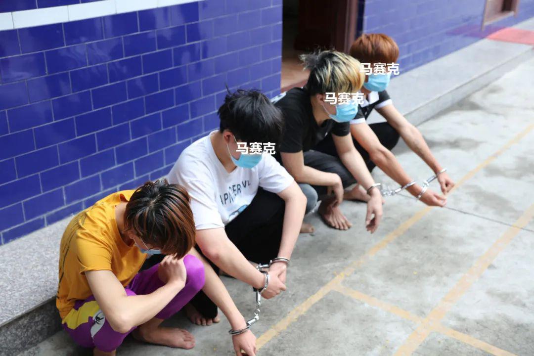 4人持刀抢劫在潮南一工厂内被抓