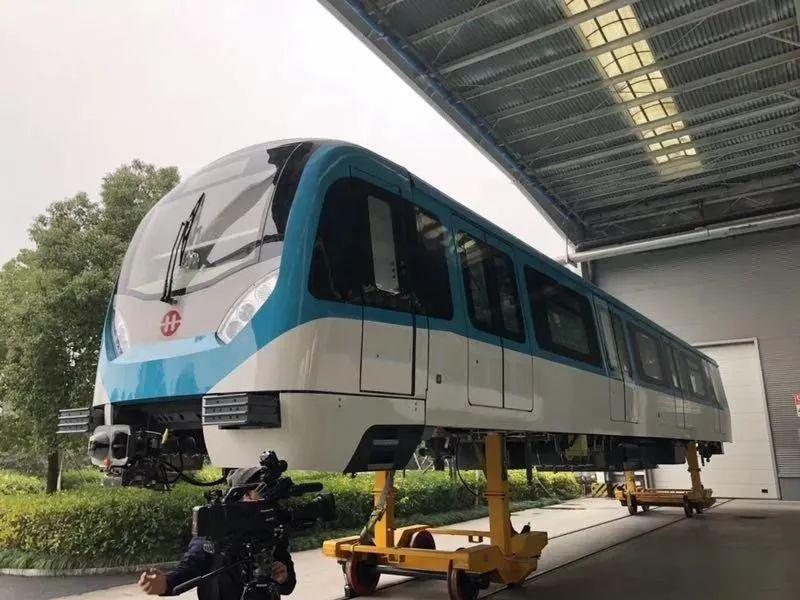 ah型车五常车辆段盖上"天空之城"磁悬浮高效集成冷站16号线杭州地区