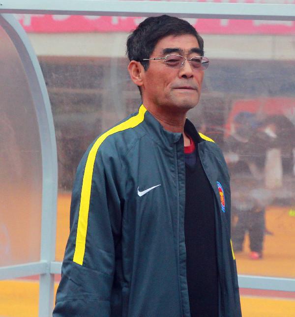 参加1994年甲a联赛那支大连队,队中的小王涛,李明,魏意民等,都是盖增