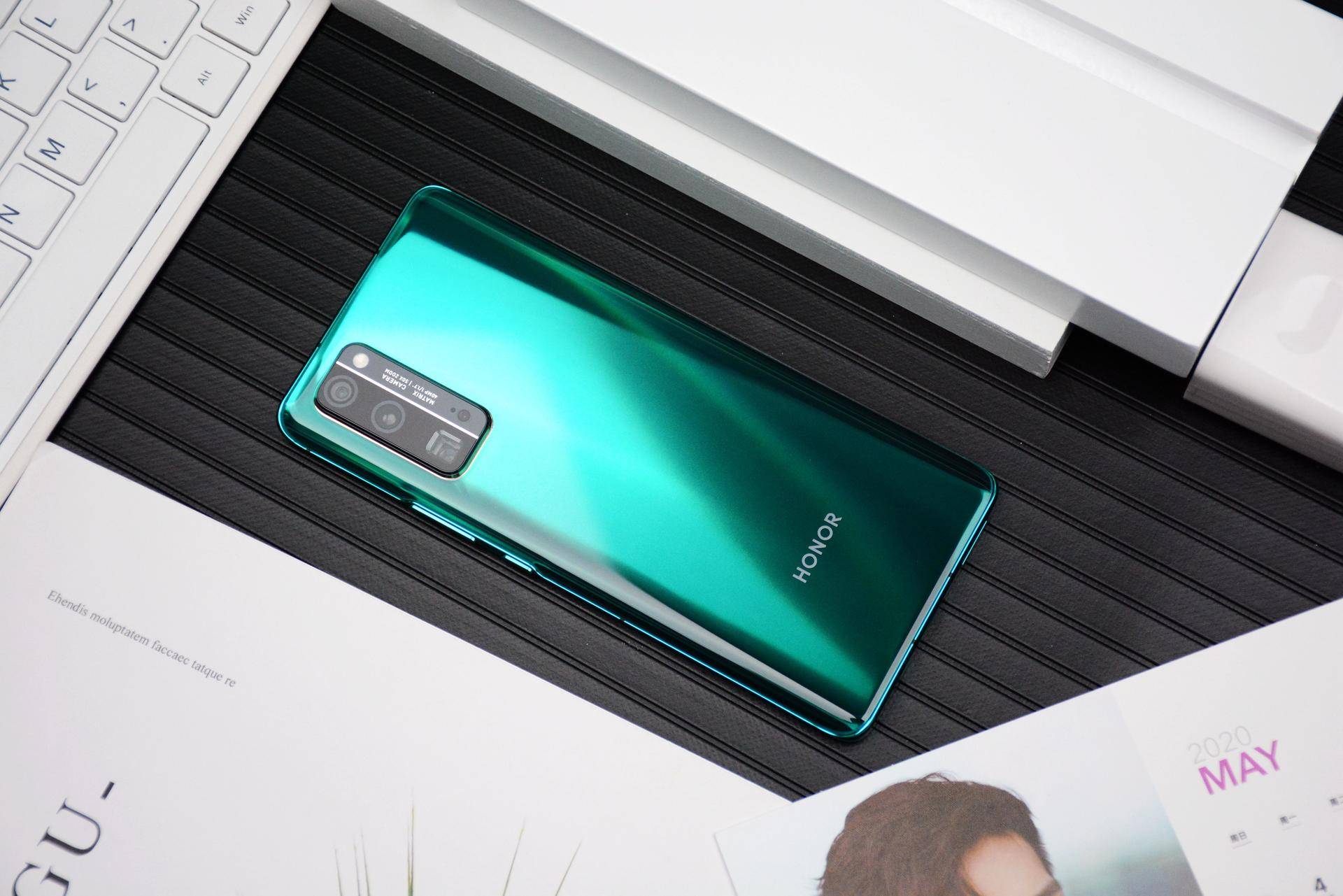 荣耀30pro首发评测一堆优点和两个遗憾但数字旗舰太超值