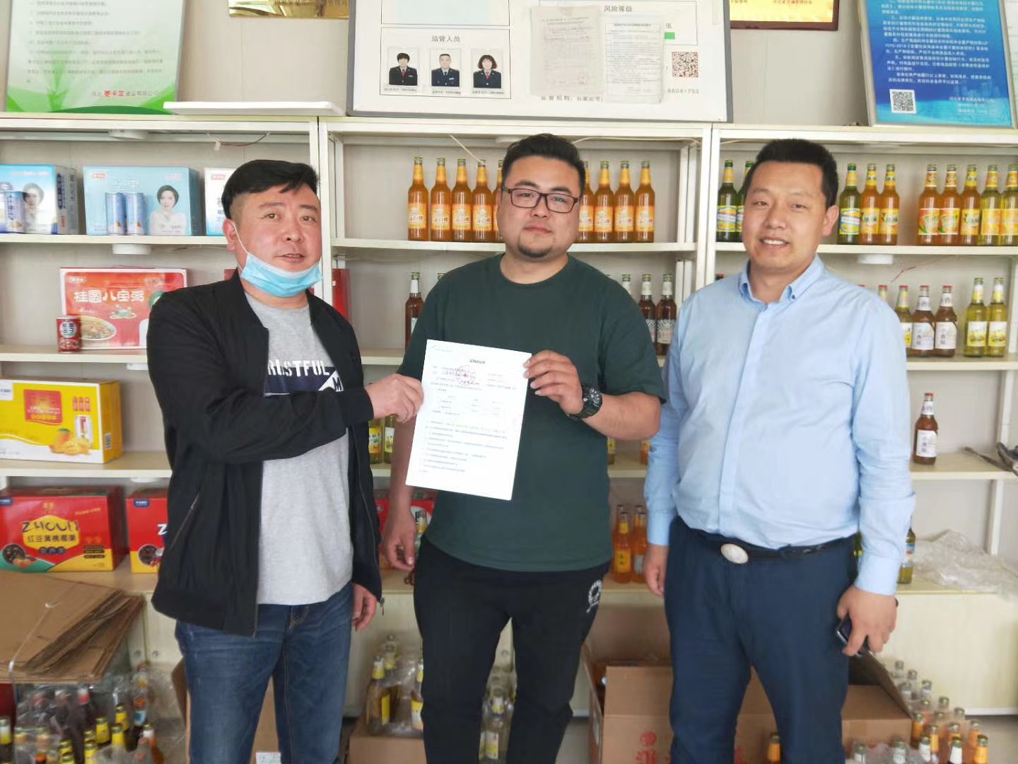 老天津新风味上市小白楼橙味汽水饮料里的回忆和商机你看到了吗