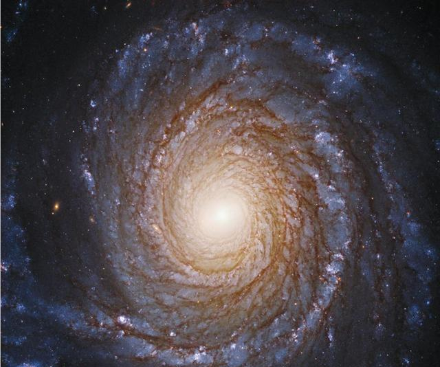 哈勃太空望远镜生日快乐:令人瞠目结舌的太空图像_星系