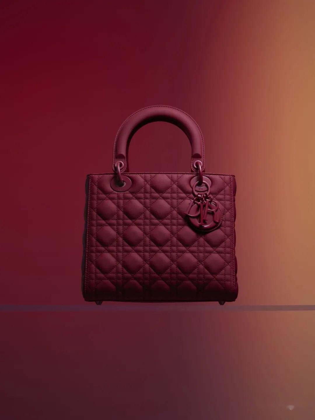 dior全新ultramattecolorama极致雾彩手袋