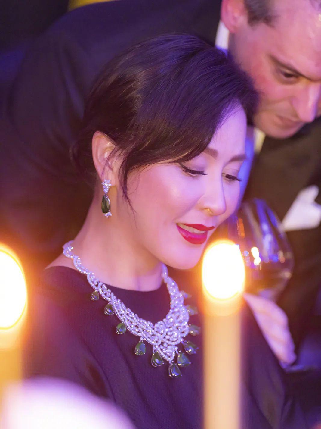 明星们与祖母绿的不解之缘