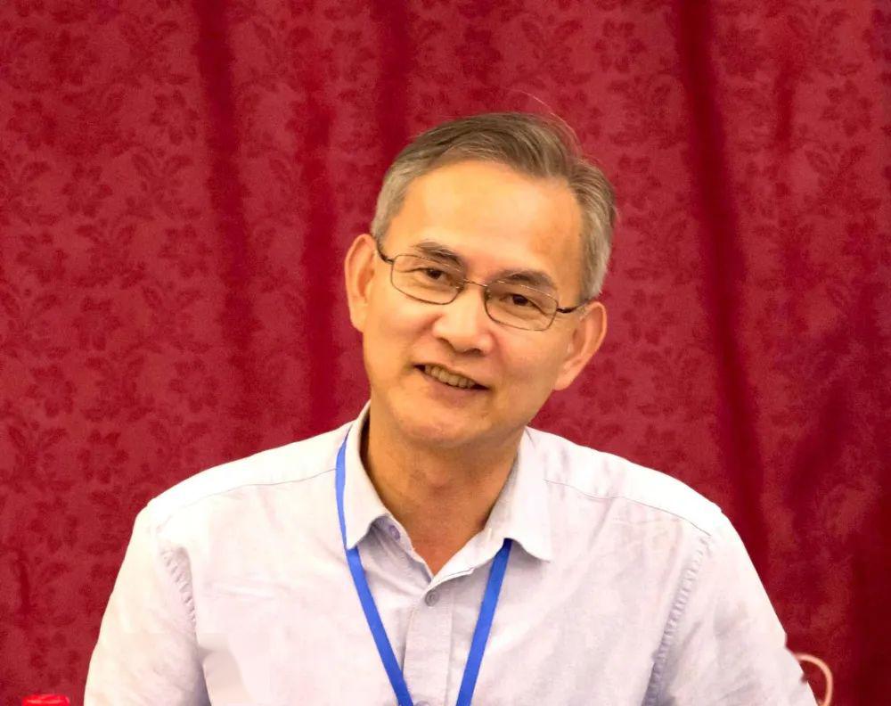 世界读书日,跟着大咖团一起来读书