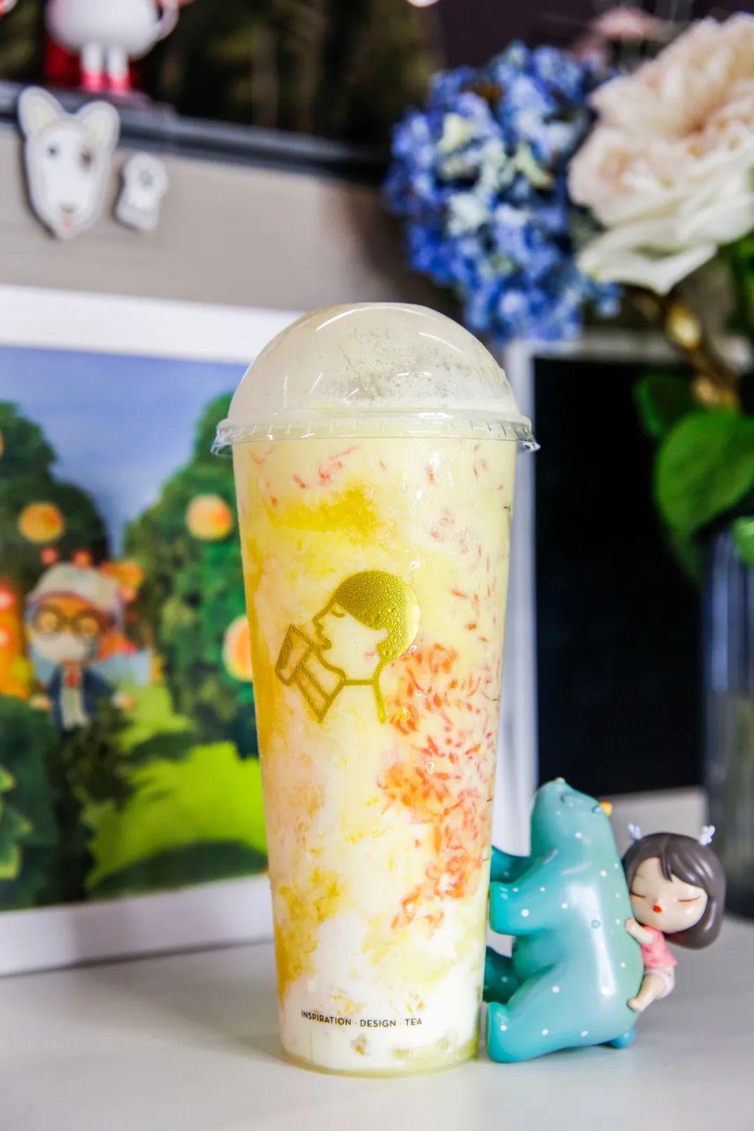 杨枝甘露奶茶,5g炸鸡,感冒灵拉面……万象城这几款新品,究竟值得一吃