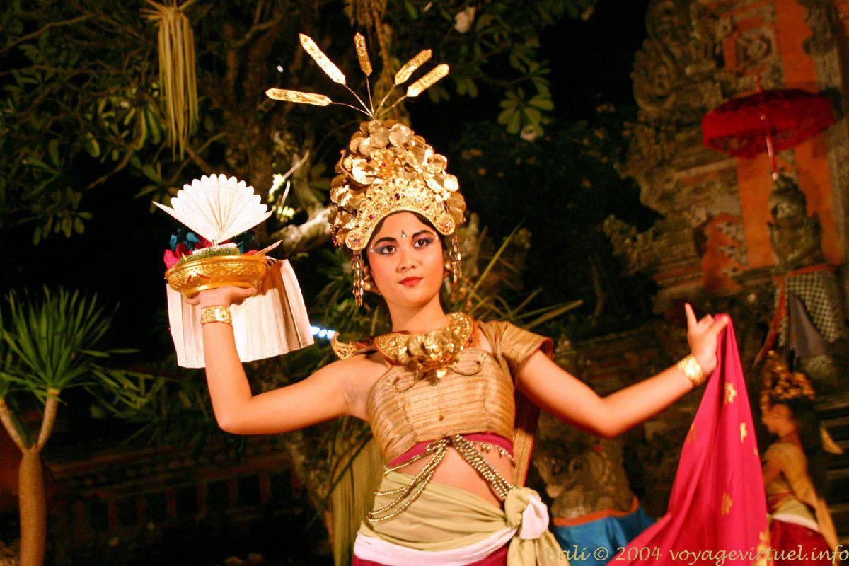 世界上5种极其罕见的神秘舞蹈第一种号称来自地狱的灵魂舞者