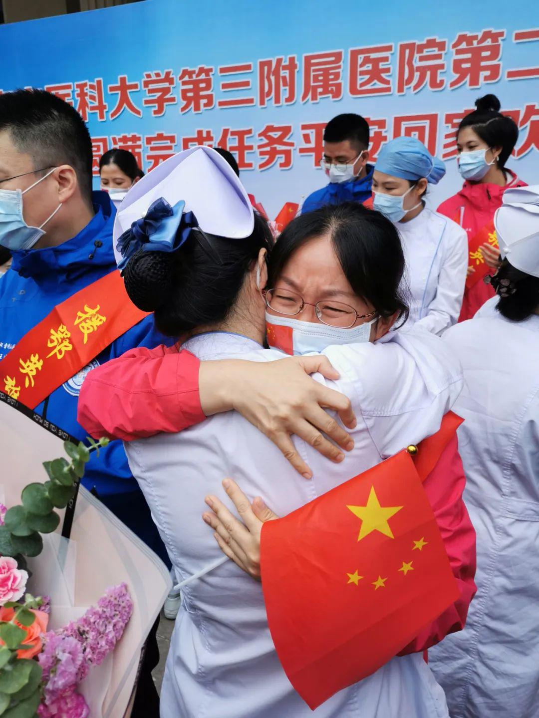 广东援鄂战队广东最后一批援鄂医疗队结束休整回家啦