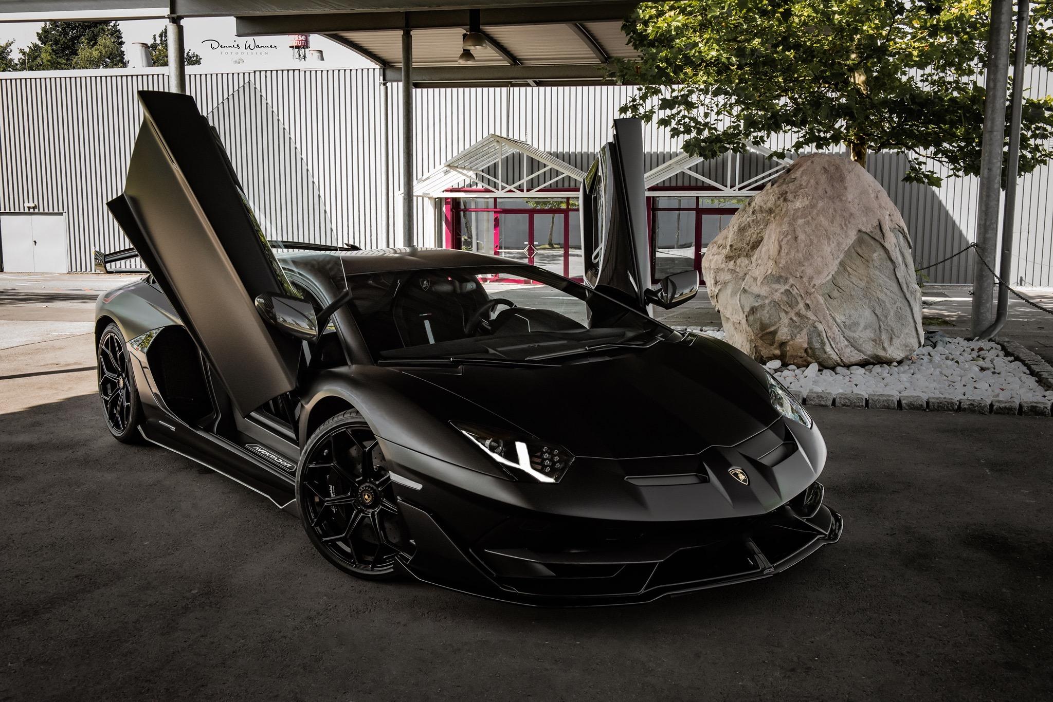 六百万"大牛"兰博基尼现身日本街头,车主露面,网友:老熟人