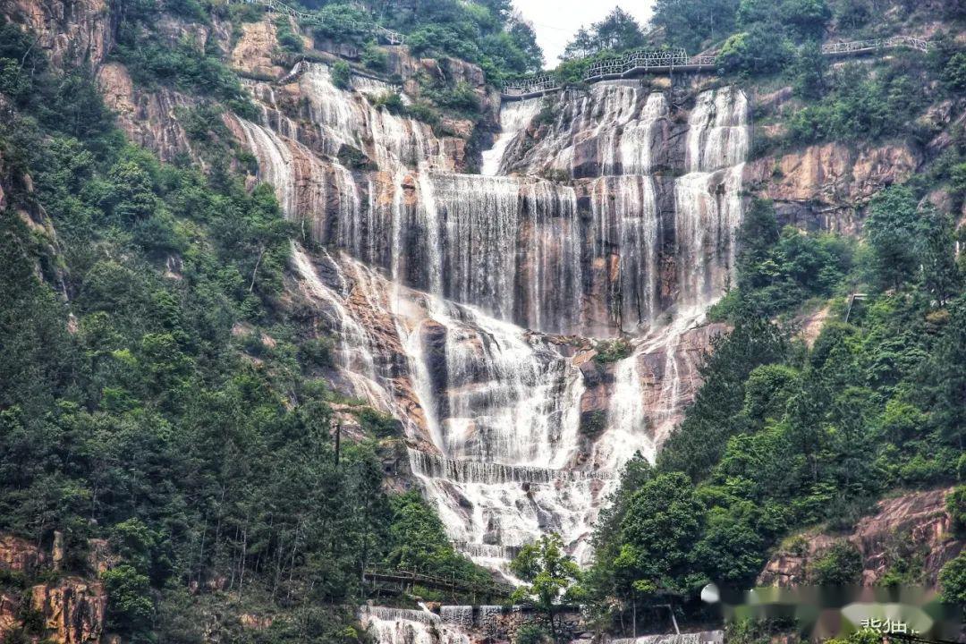 【傳奇戶外旅遊】5月1號天台山大瀑布,高山沙漠一日遊_景區