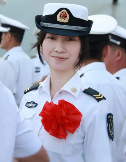 原创中国海军女兵有多漂亮个个貌美如仙随便一张都不输女明星