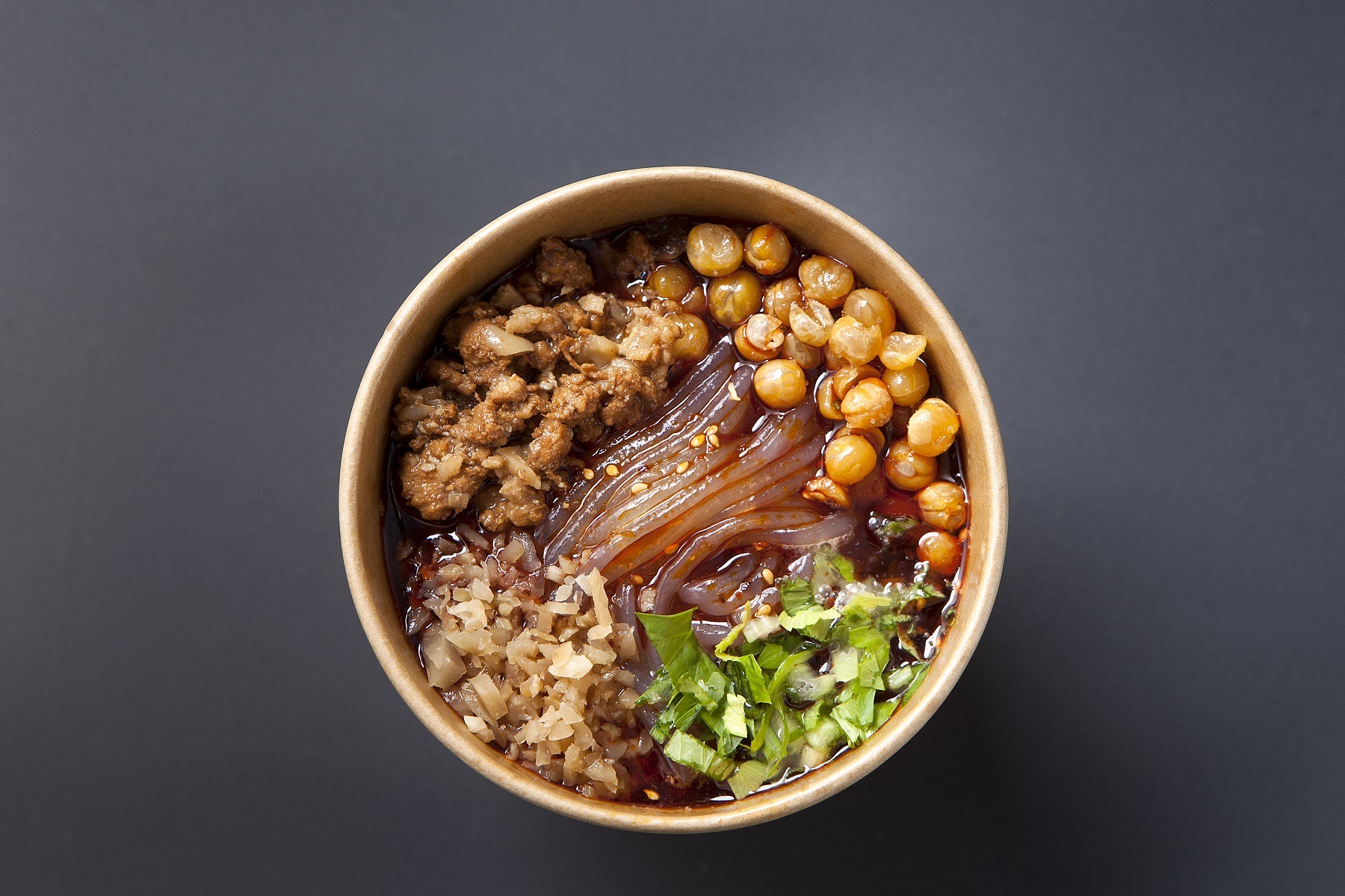 渝城小子酸辣粉:暑期来点"渝"众不同