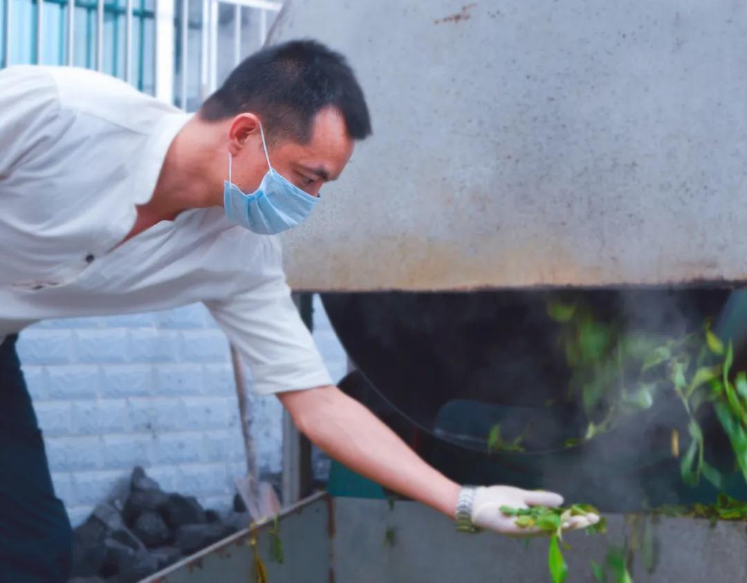 茶友眼里的砍柴哥