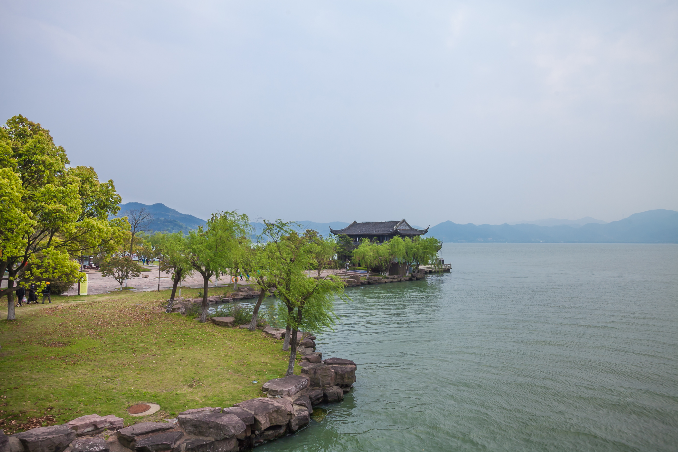 宁波东钱湖必去的景点图片