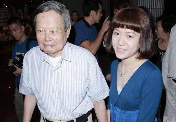 �̷�ǰ����˭��������һ����ʵ���̷���